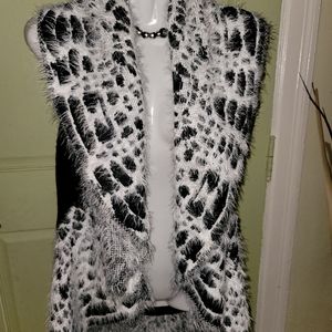Women's sweater